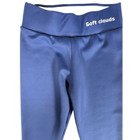 Women's Soft Clouds Fleece Blue Lined Ankle Leggings Size Medium. - Picture 3 of 9